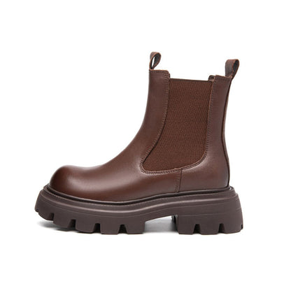 Women’s Elevated Chelsea Boots | Timeless polish with subtle everyday lift
