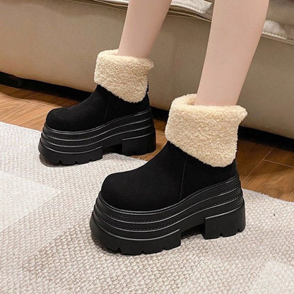 Women’s Cozy Platform Winter Boots | Warm comfort with confident elevation