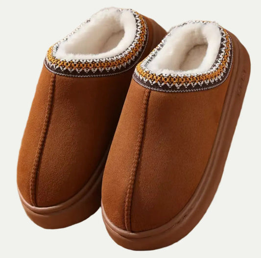 Women’s Warm Home Slippers | Cozy comfort with natural softness